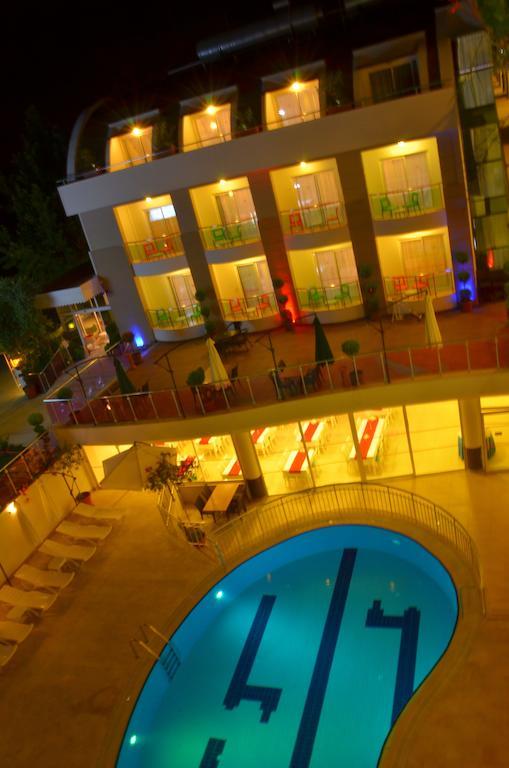 Dickman Elite Hotel 3*